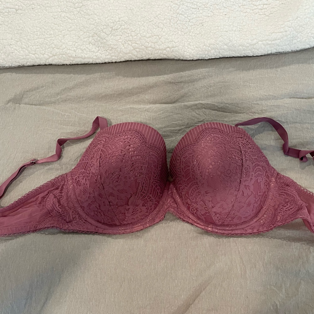 Victoria’s Secret bra!